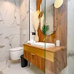 Downtown Athenaeum View Apartment Bucharest