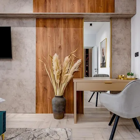 Downtown Athenaeum View Bucarest