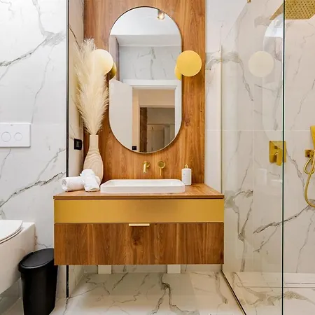 Downtown Athenaeum View Апартаменты Бухарест