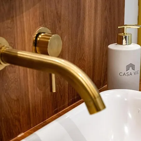 Διαμέρισμα Downtown Athenaeum View *